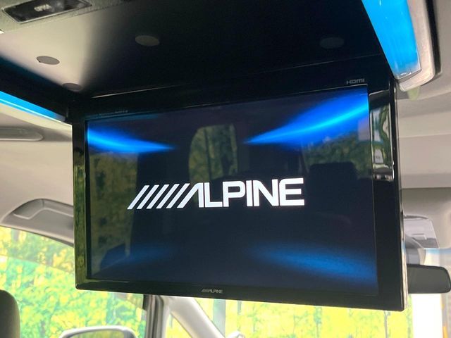 TOYOTA VELLFIRE 2018