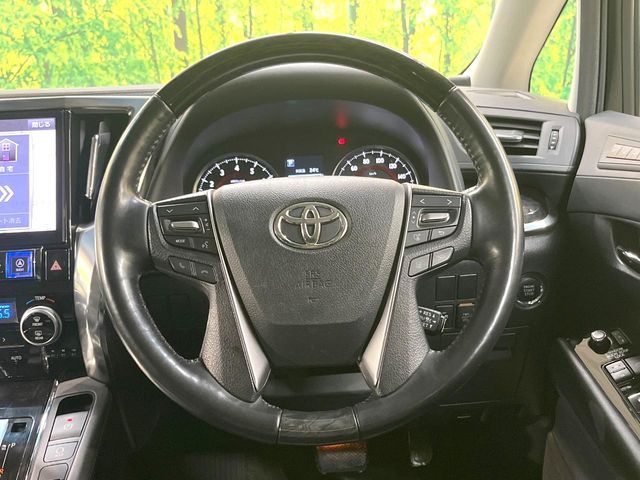 TOYOTA VELLFIRE 2018