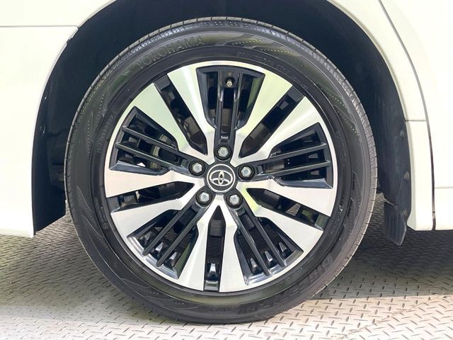 TOYOTA VELLFIRE 2018