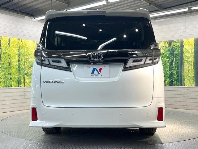 TOYOTA VELLFIRE 2018