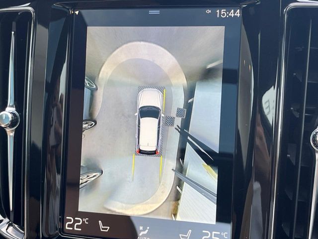 VOLVO VOLVO XC60 2017