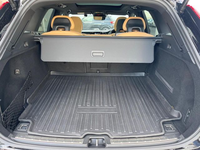 VOLVO VOLVO XC60 2017