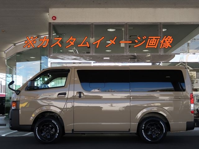 TOYOTA HIACE van 4WD 2025