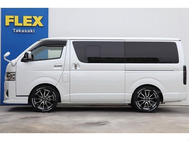 TOYOTA HIACE van 2WD 2022