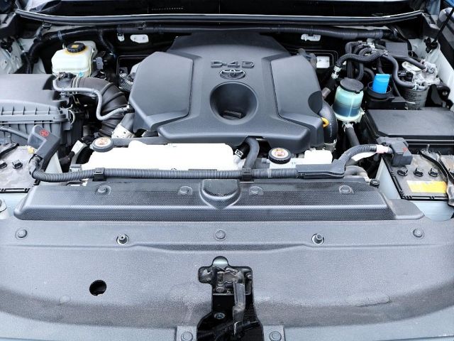 TOYOTA LANDCRUISER PRADO 2019