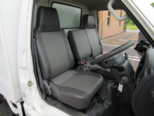 MAZDA BONGO truck 2WD 2005