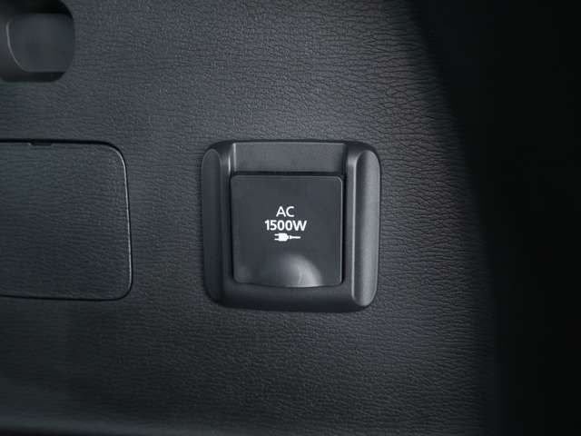 MITSUBISHI OUTLANDER PHEV 2023