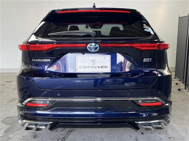 TOYOTA HARRIER HYBRID 2021