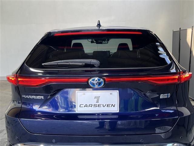 TOYOTA HARRIER HYBRID 2021