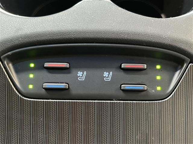 TOYOTA HARRIER HYBRID 2021