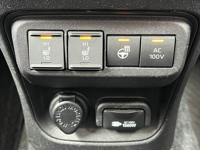 TOYOTA SIENTA HYBRID 2022