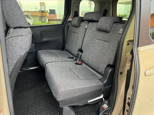 TOYOTA SIENTA HYBRID 2022