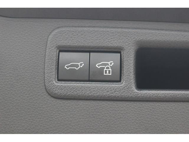 TOYOTA HARRIER HYBRID 2020