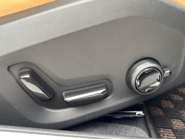 VOLVO VOLVO V60 2020