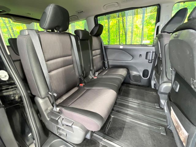 NISSAN SERENA  S-HYBRID 4WD 2016