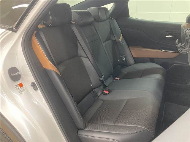 TOYOTA CROWN CROSSOVER 2023