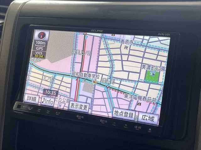 TOYOTA VELLFIRE 2010