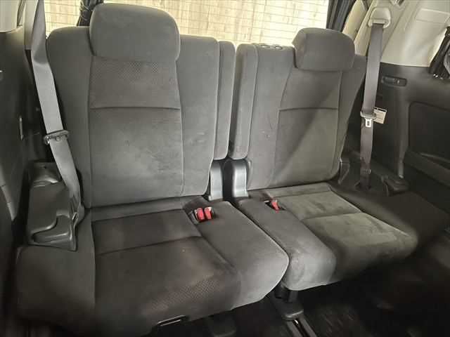 TOYOTA VELLFIRE 2010