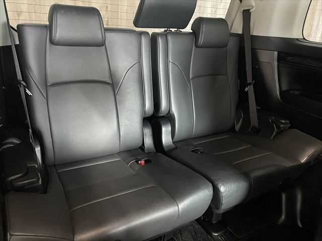 TOYOTA VELLFIRE  HYBRID 4WD 2015