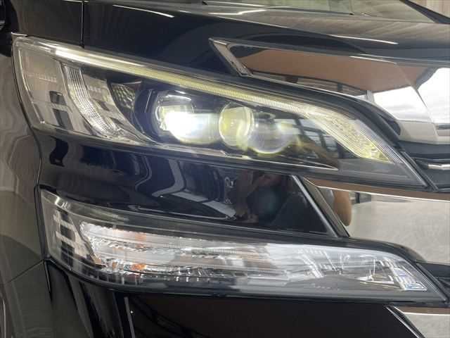 TOYOTA VELLFIRE  HYBRID 4WD 2015