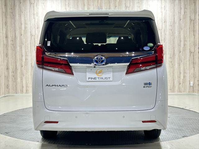 TOYOTA ALPHARD hybrid 4WD 2018