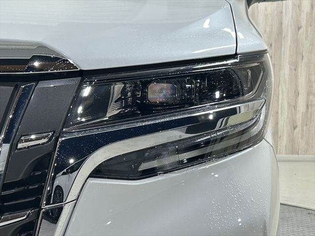 TOYOTA ALPHARD hybrid 4WD 2018