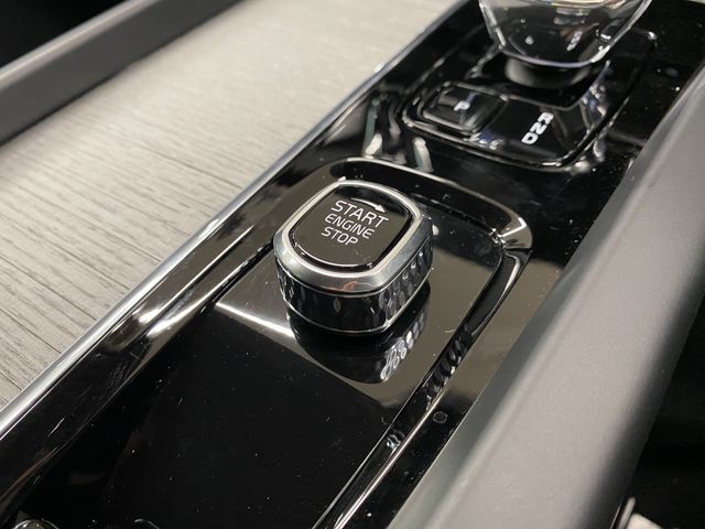 VOLVO VOLVO V60 CROSS COUNTRY 2024