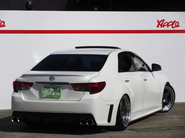 TOYOTA MARK X 2013