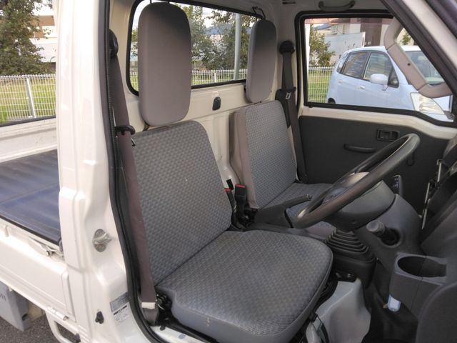 DAIHATSU HIJET truck 4WD 2012