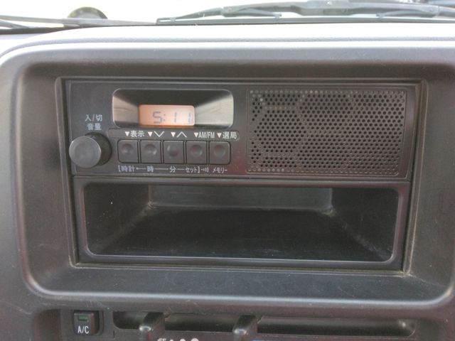 DAIHATSU HIJET truck 4WD 2012