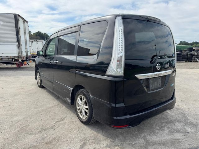 NISSAN SERENA  S-HYBRID 2013