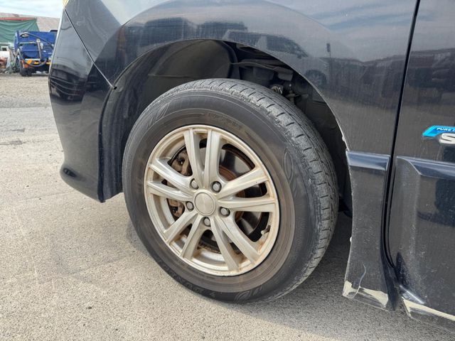 NISSAN SERENA  S-HYBRID 2013