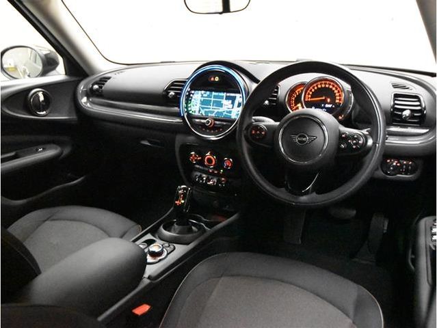 BMW MINI ONE CLUBMAN 2020