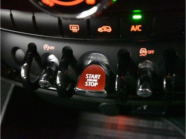 BMW MINI ONE CLUBMAN 2020