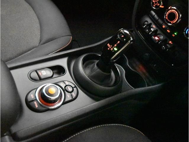 BMW MINI ONE CLUBMAN 2020