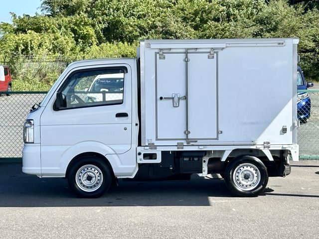 MAZDA SCRUM truck 2020