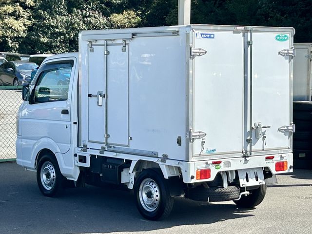 MAZDA SCRUM truck 2020