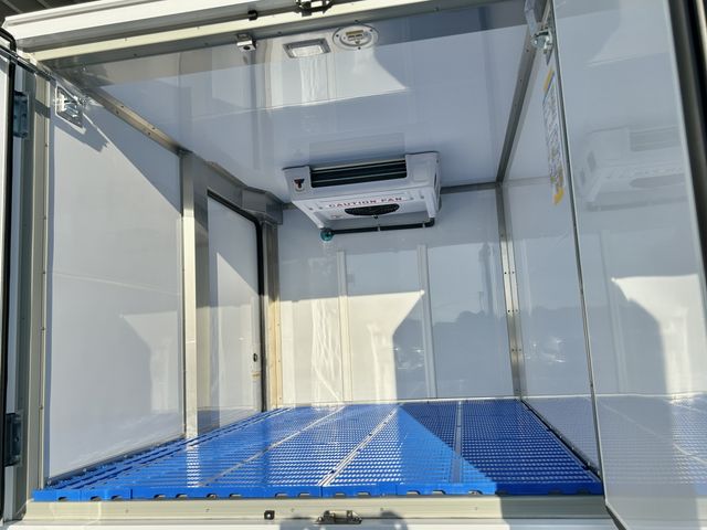 SUZUKI CARRY truck 2024