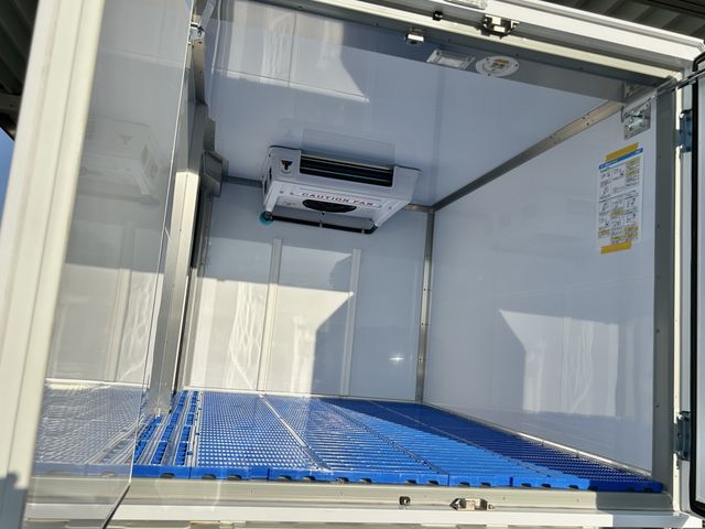 SUZUKI CARRY truck 2024