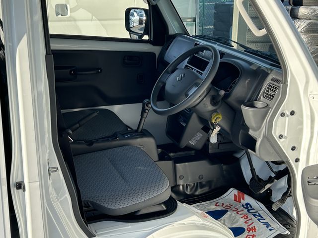 SUZUKI CARRY truck 2024