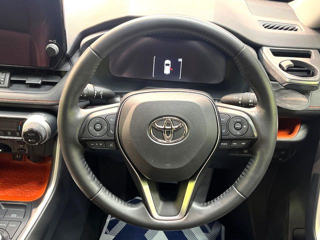 TOYOTA RAV4 4WD 2024