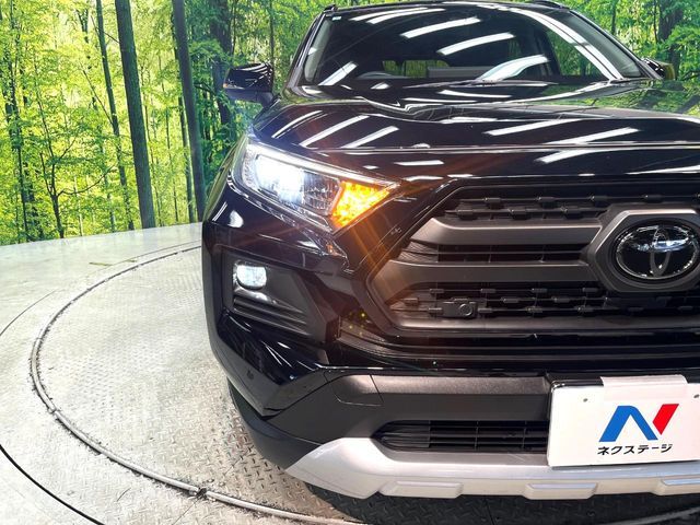 TOYOTA RAV4 4WD 2024