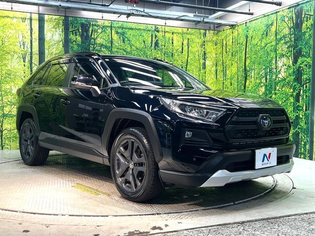 TOYOTA RAV4 4WD 2024