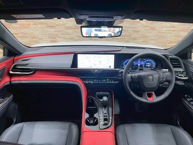 TOYOTA CROWN SPORT 2024