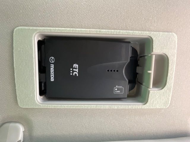 MAZDA AXELA SPORTS 2018