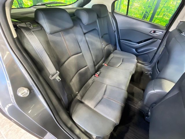 MAZDA AXELA SPORTS 2018