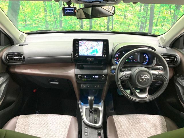 TOYOTA YARIS CROSS HYBRID 2021