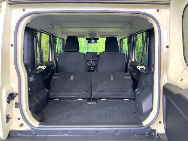 SUZUKI JIMNY NOMADE 2025