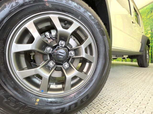 SUZUKI JIMNY NOMADE 2025