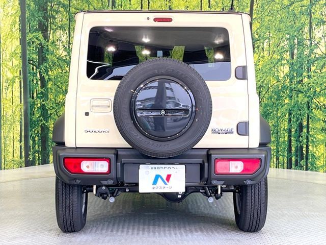 SUZUKI JIMNY NOMADE 2025